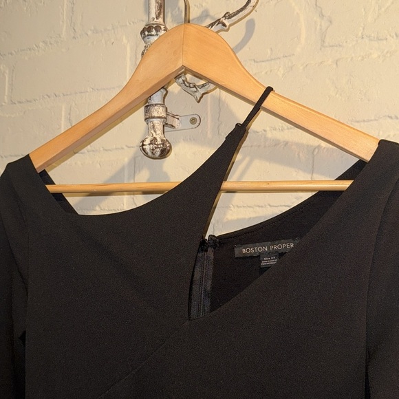 Boston Proper dress asymmetrical Shoulder Black 3/4 length sleeve NEW XS - Picture 2 of 4